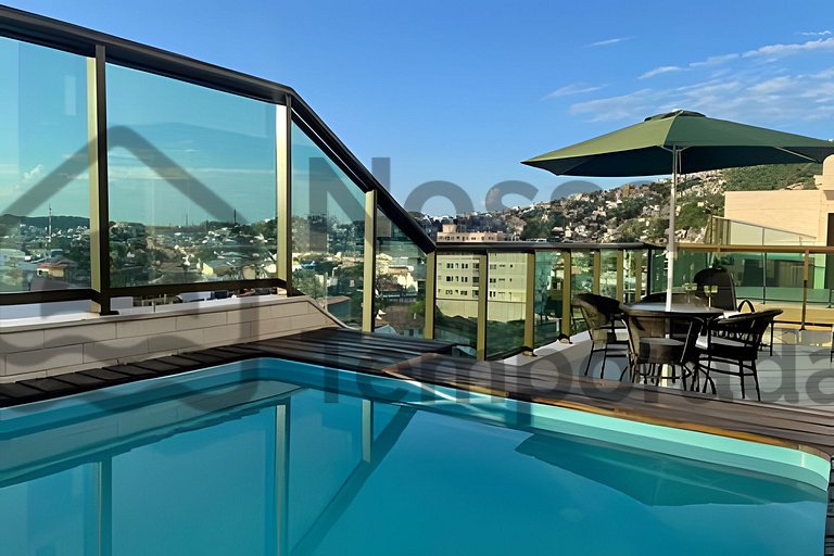 Cobertura Pé na Areia c/ Piscina e churrasqueira