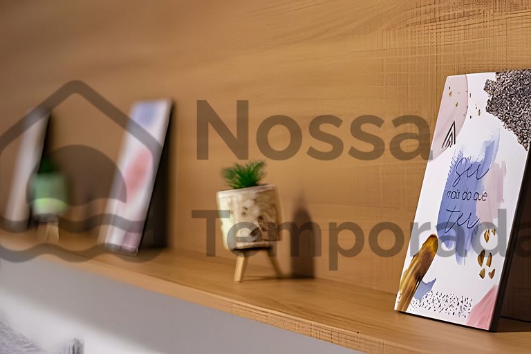 Cobertura Pé na Areia c/ Piscina e churrasqueira