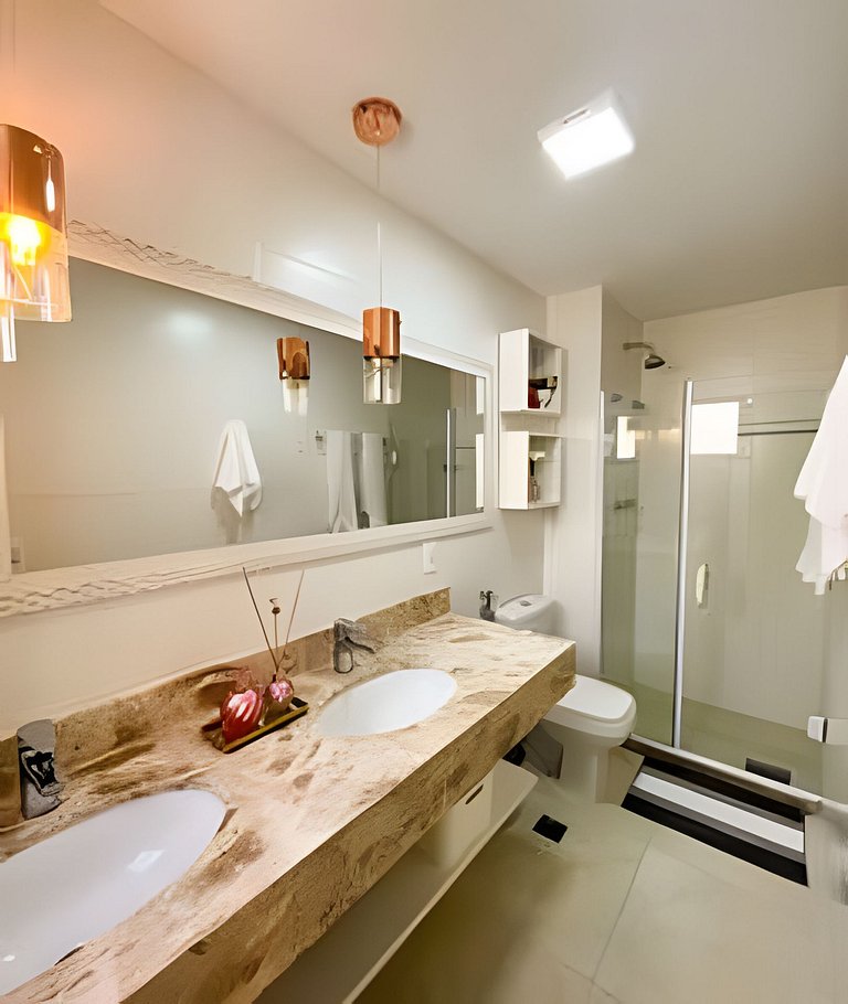 Cobertura Pé na Areia com 3 suítes c/ Piscina e churrasqueir