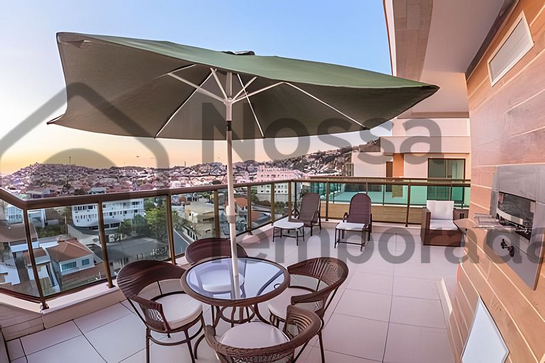 Penthouse with Private Pool and Ocean View