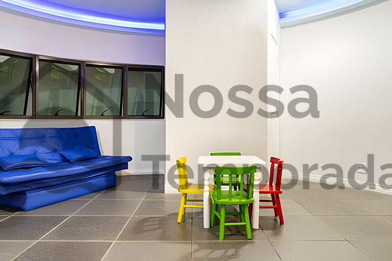 Cobertura Pé na Areia c/ Piscina e churrasqueira