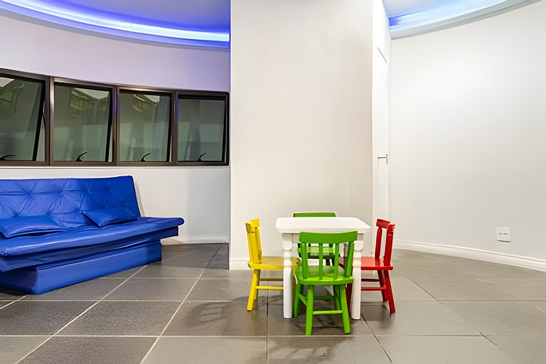 Cobertura Pé na Areia com 3 suítes c/ Piscina e churrasqueir