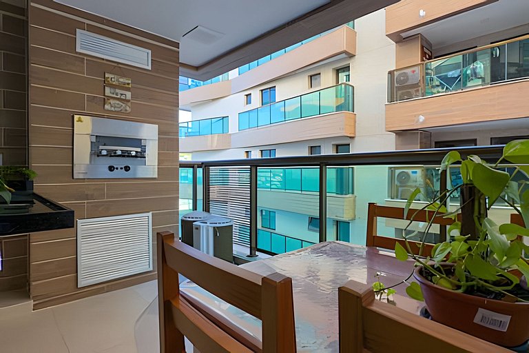 Seaside apartment at Praia dos Anjos — Ocean view, pool and