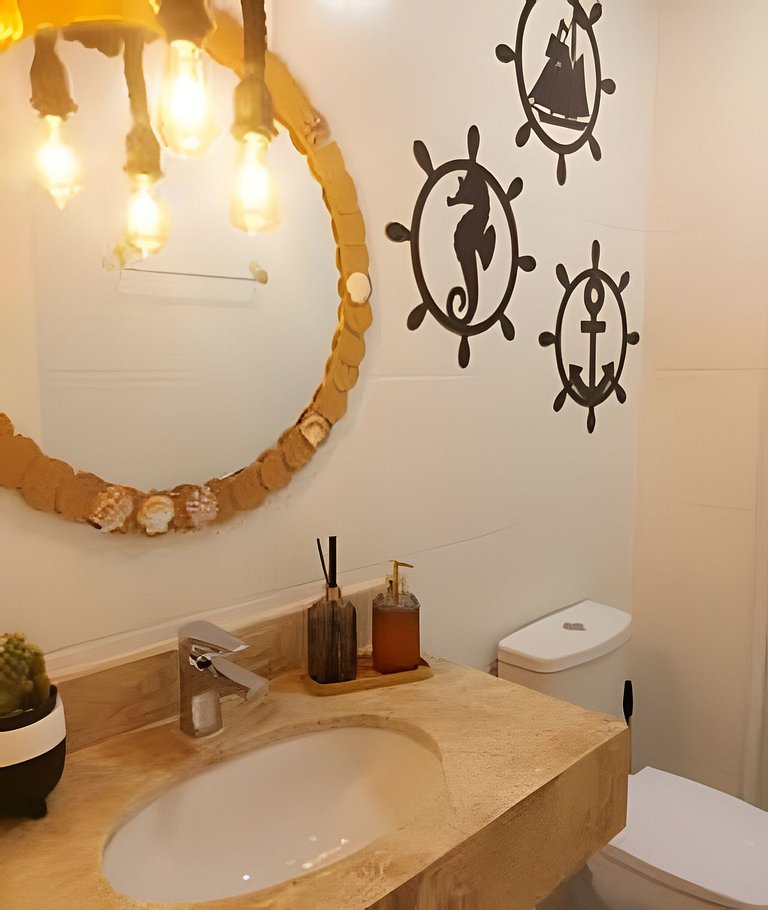 Seaside apartment at Praia dos Anjos — Ocean view, pool and