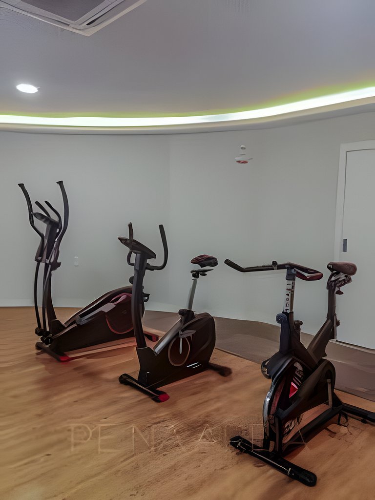 1 min da Praia | Piscina | Sauna | Cinema | Vista Mar