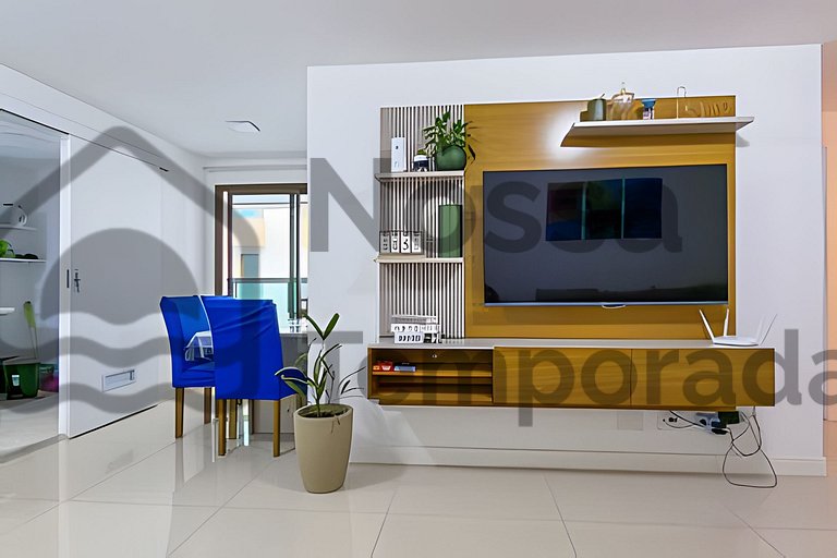 50 m da praia- Vista mar, piscina e churrasqueira