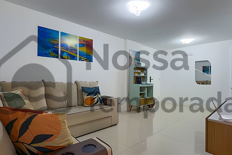 50 m da praia- Vista mar, piscina e churrasqueira