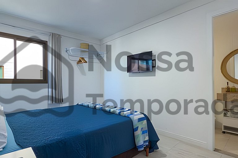 50 m da praia- Vista mar, piscina e churrasqueira