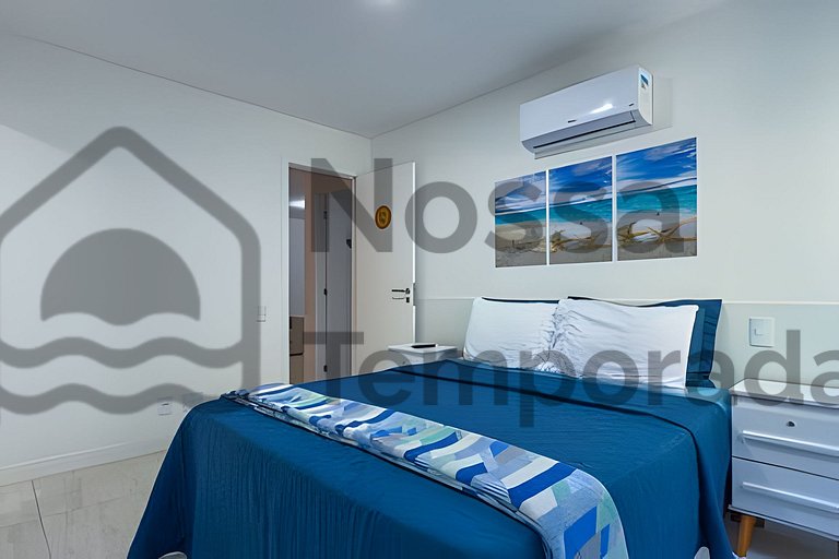 50 m da praia- Vista mar, piscina e churrasqueira