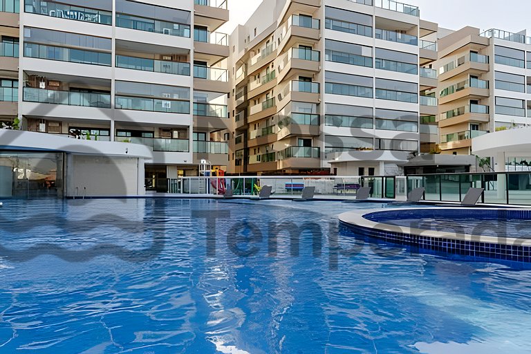 Apto Arraial – Vista Mar + Piscina a 50m da Praia