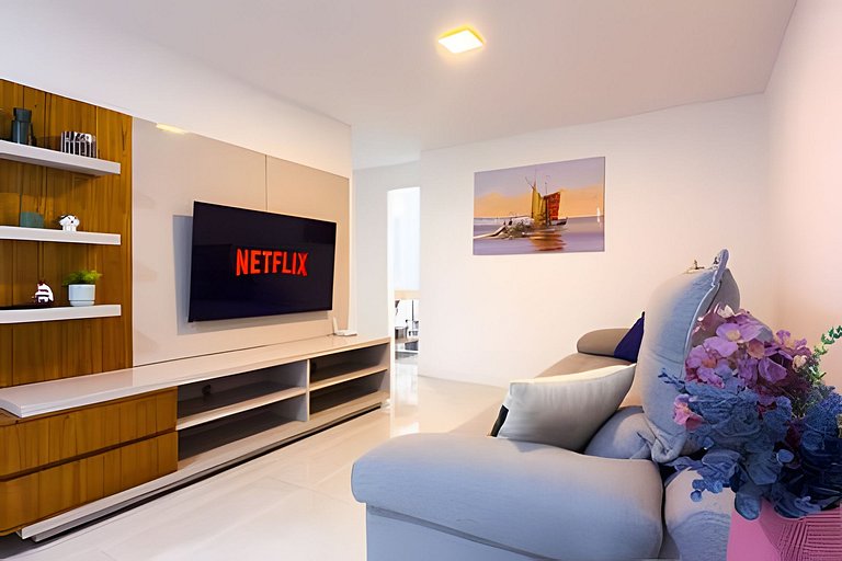 Apartamento moderno en Praia dos Anjos con parrilla