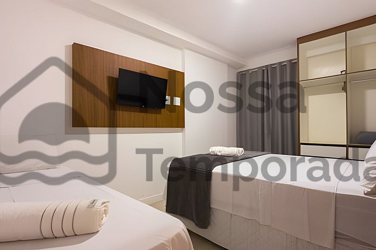 Apto 50m Praia dos Anjos - Piscina e Churrasqueira