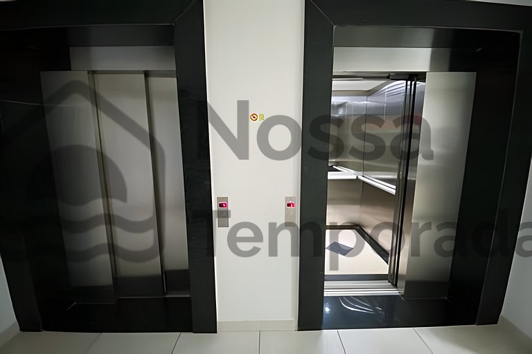 Apto 50m Praia dos Anjos - Piscina e Churrasqueira