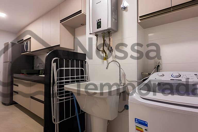 Apto 50m Praia dos Anjos - Piscina e Churrasqueira