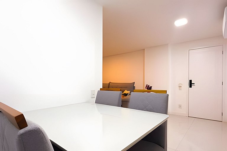 Modern apartment at Praia dos Anjos with barbecue grill