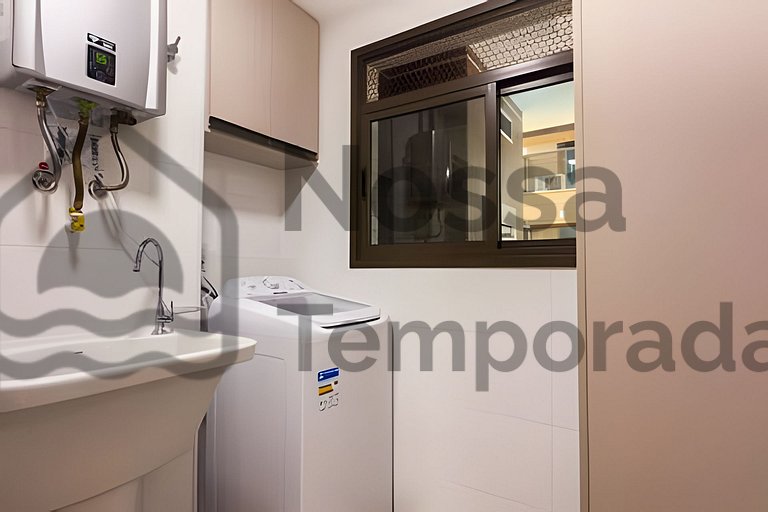 Apto 50m Praia dos Anjos - Piscina e Churrasqueira