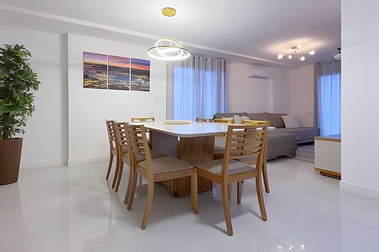 Cobertura exclusiva frente al mar con piscina privada y vist