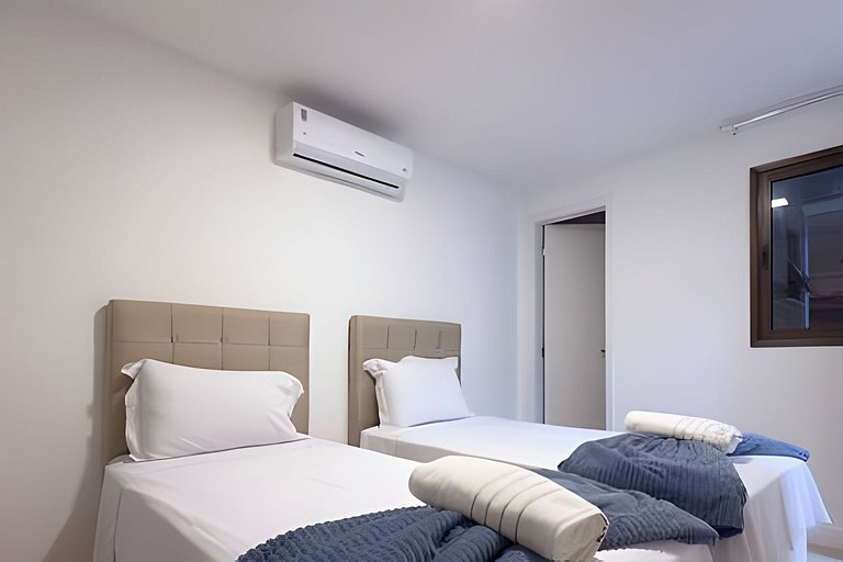 Cobertura exclusiva frente al mar con piscina privada y vist