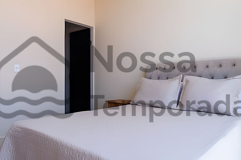 Cobertura com piscina c/ 2 quartos próximo a lagoa