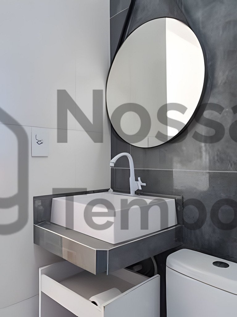 Cobertura com piscina c/ 2 quartos próximo a lagoa