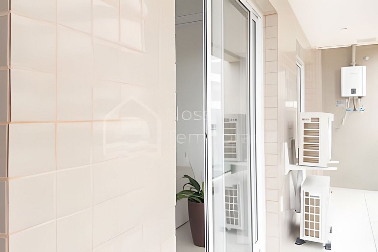 Concept Mar | 1 quarto/ com ar | 200 m da Prainha