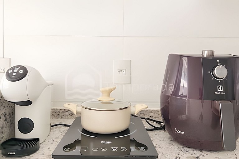 Concept Mar | 1 quarto/ com ar | 200 m da Prainha