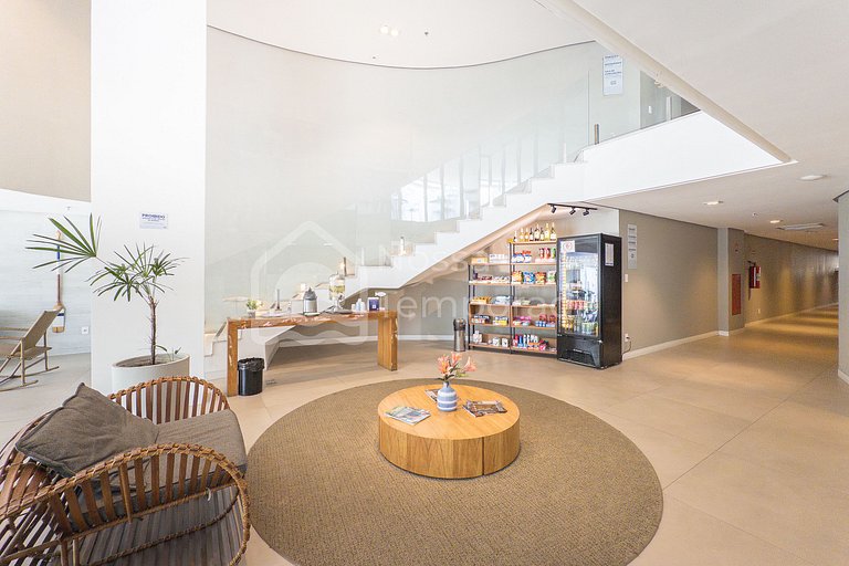 Flat com ótima localização- 1 quarto com Piscina